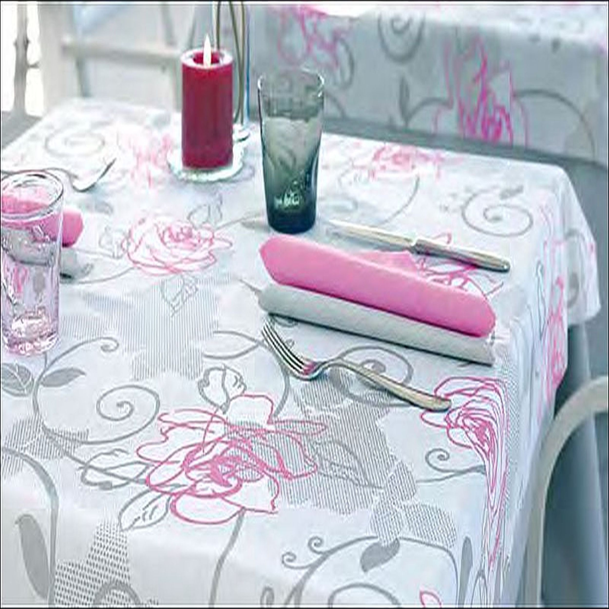 Mitteldecke Victoria Fuxia 100x100cm